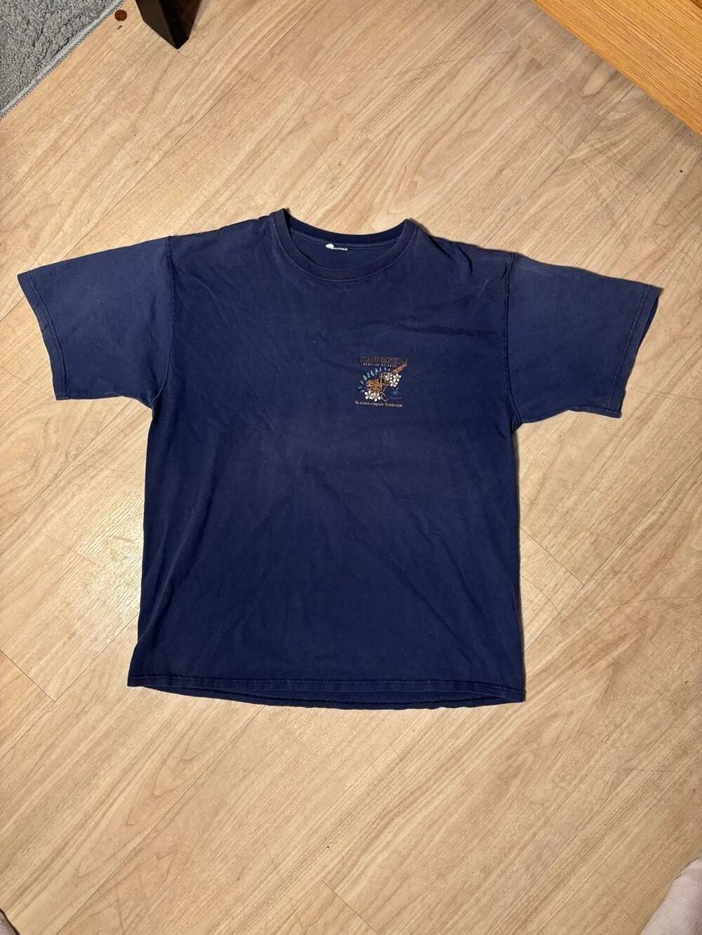 Island Motion Hawaiian Melodies T-Shirt Navy Blue Graphic Vintage